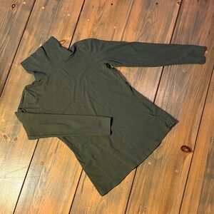 MEC olive green cotton turtleneck